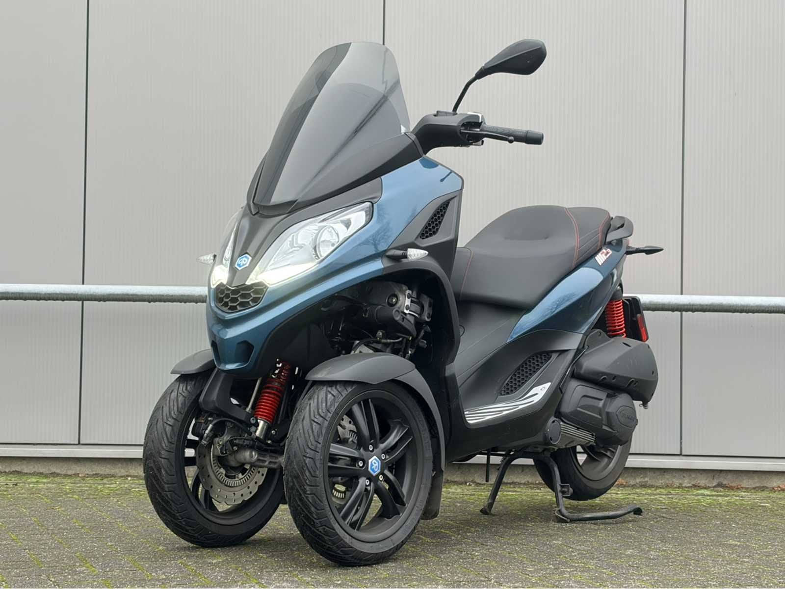 2022 - Piaggio - 300 MP3 HPE Sport - Scooter, Gebruikt, Benzine, Overige modellen