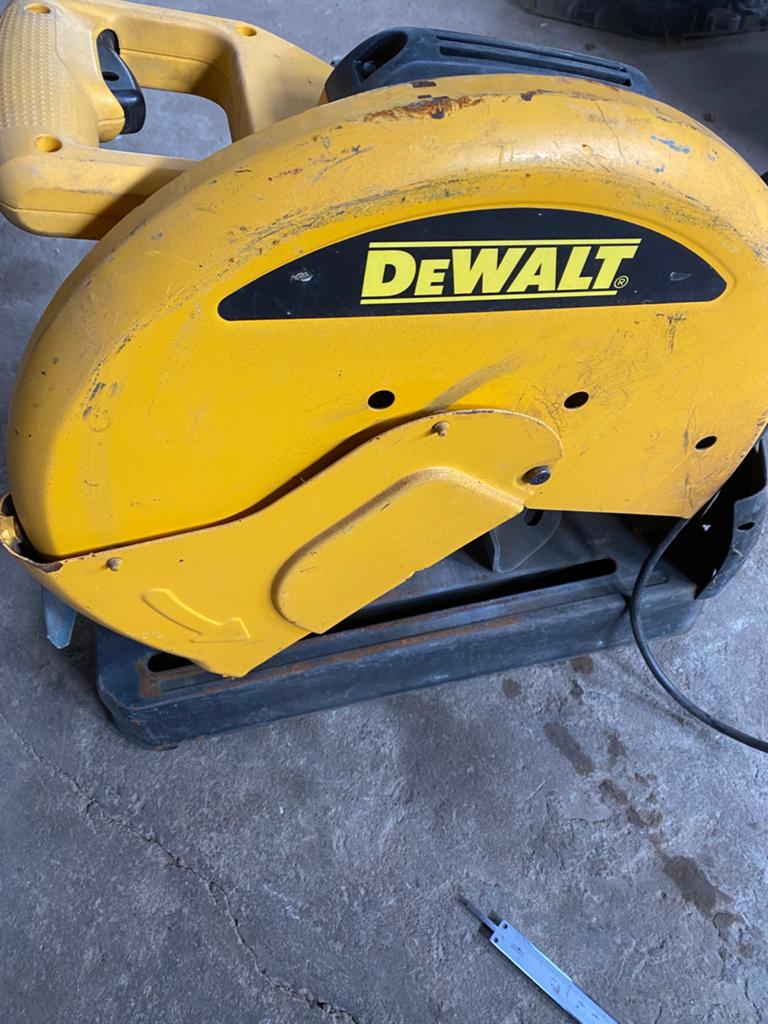 Dewalt doorslijpmachine, Ophalen, Gebruikt, 1000 watt of meer, Overige typen