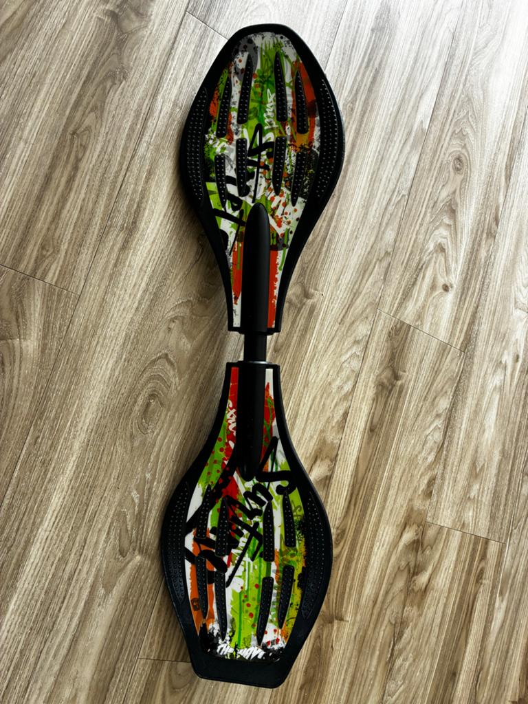 Waveboard van Streetsurfing in goede staat met hoes, Ophalen of Verzenden, Zo goed als nieuw, Waveboard