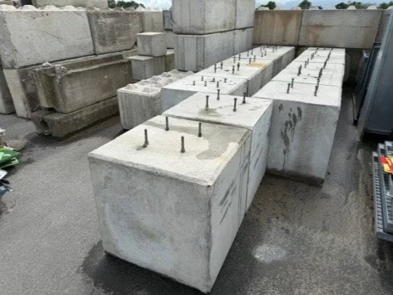megablokken gebruikt 80x80x80cm (HxLxBr) betonpoer 14 stuks, Verzenden, Overige typen, Zo goed als nieuw, Minder dan 5 m²