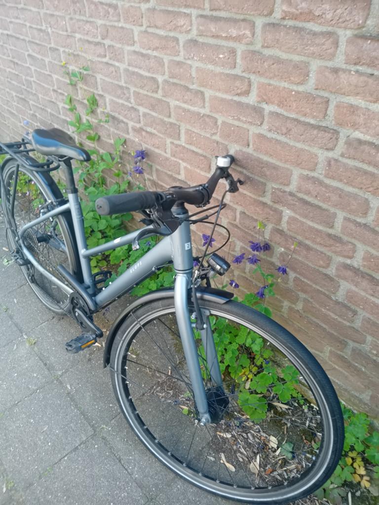 Tiener city bike met versnellingen, Ophalen, Zo goed als nieuw, Velgrem, Overige merken