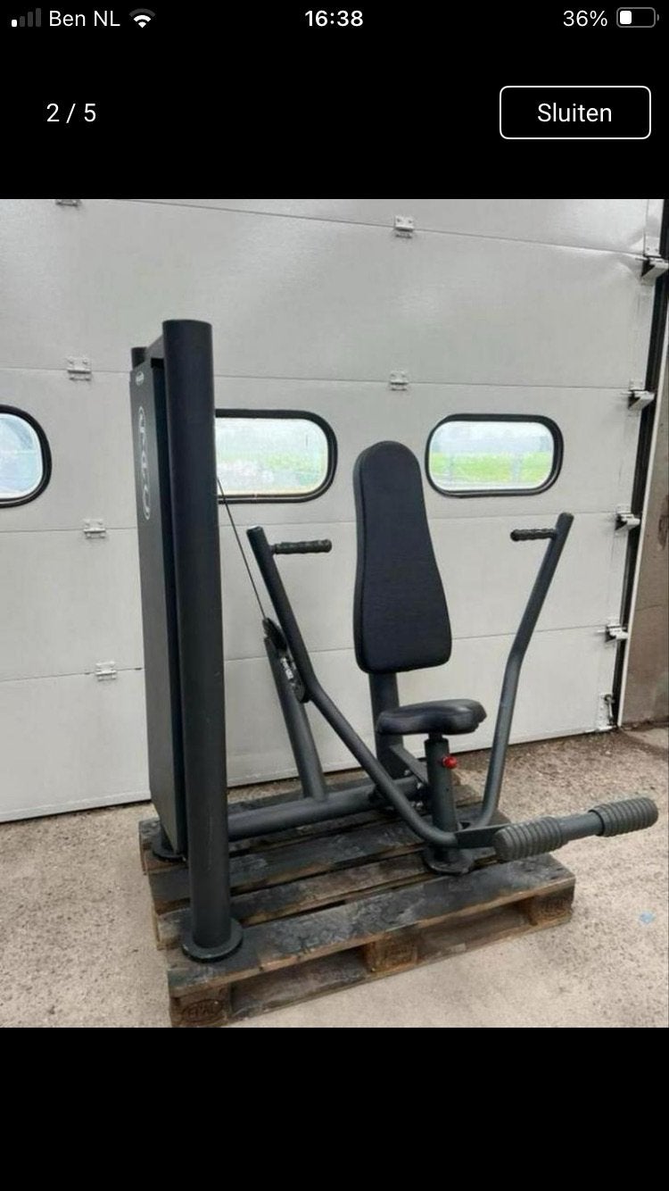 Panatta chestpress / Brustpresse / Chest press, Ophalen, Benen, Gebruikt, -