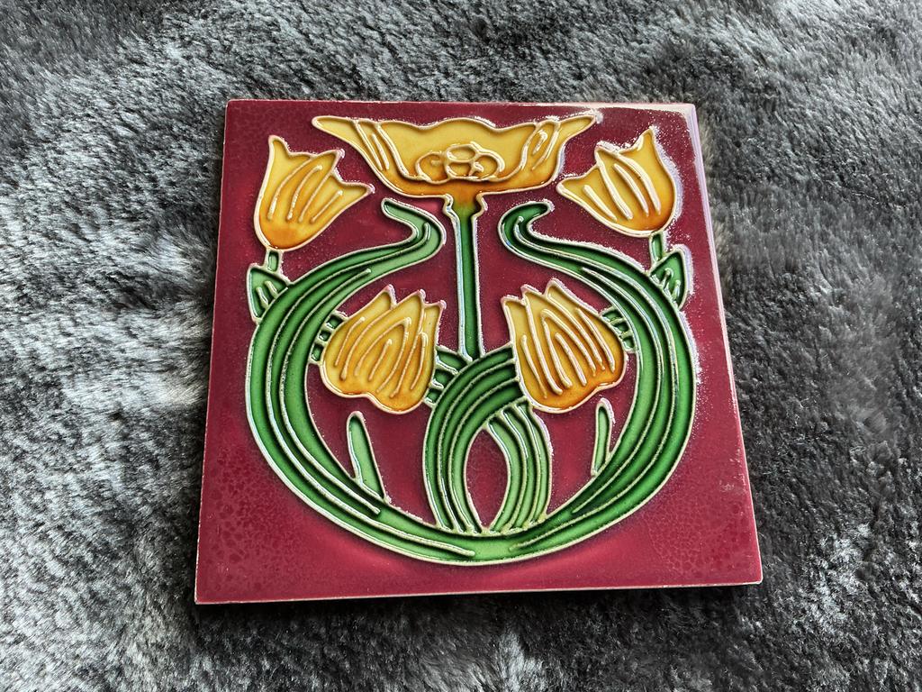 Antieke tegel met bloemenpatroon, Ophalen of Verzenden