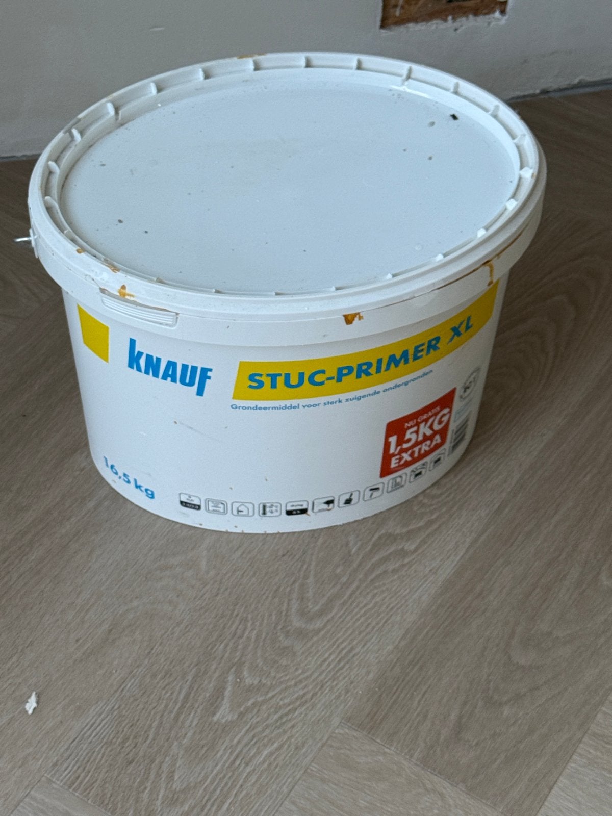 Knauf Stuc-Primer XL - Grondverf voor zuigende ondergronden, Ophalen, Gebruikt, Geel, Verf