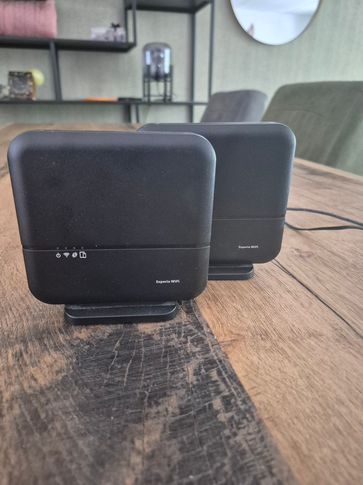 KPN Experia WiFi versterkers (2 stuks), Computers en Software, Ophalen of Verzenden, Zo goed als nieuw, Router, KPN Experia