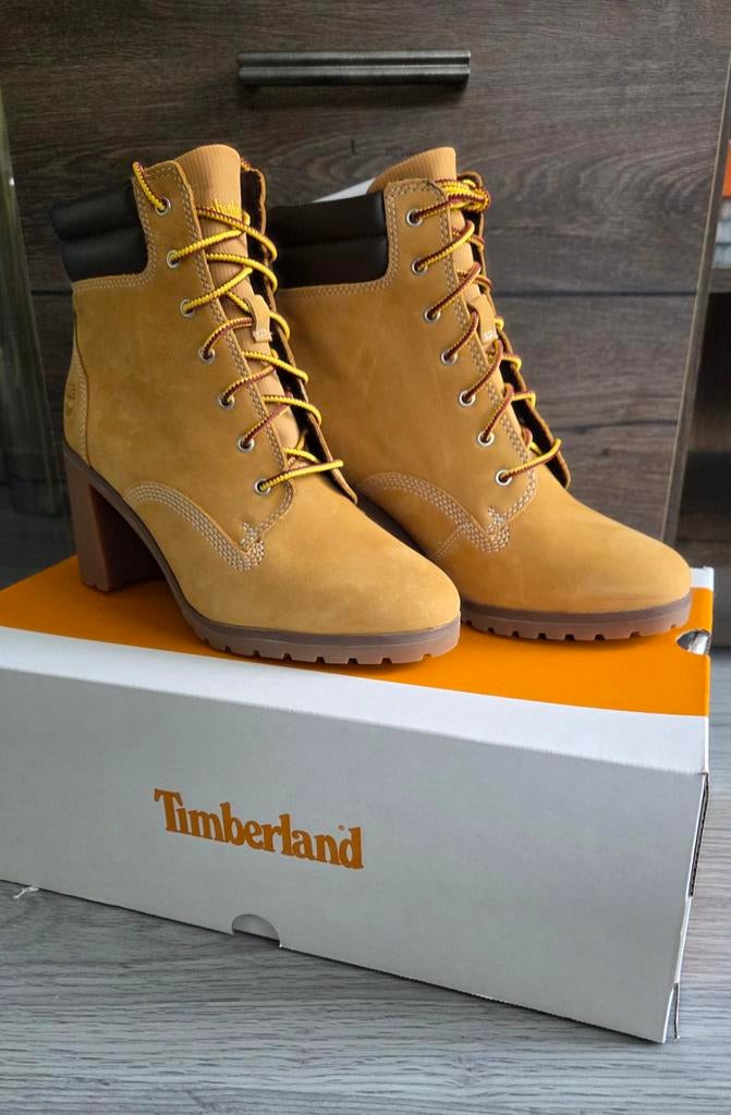 Timberland enkellaarsjes 37,5 nieuw geel, Ophalen, Lage of Enkellaarzen, Nieuw, Timberland
