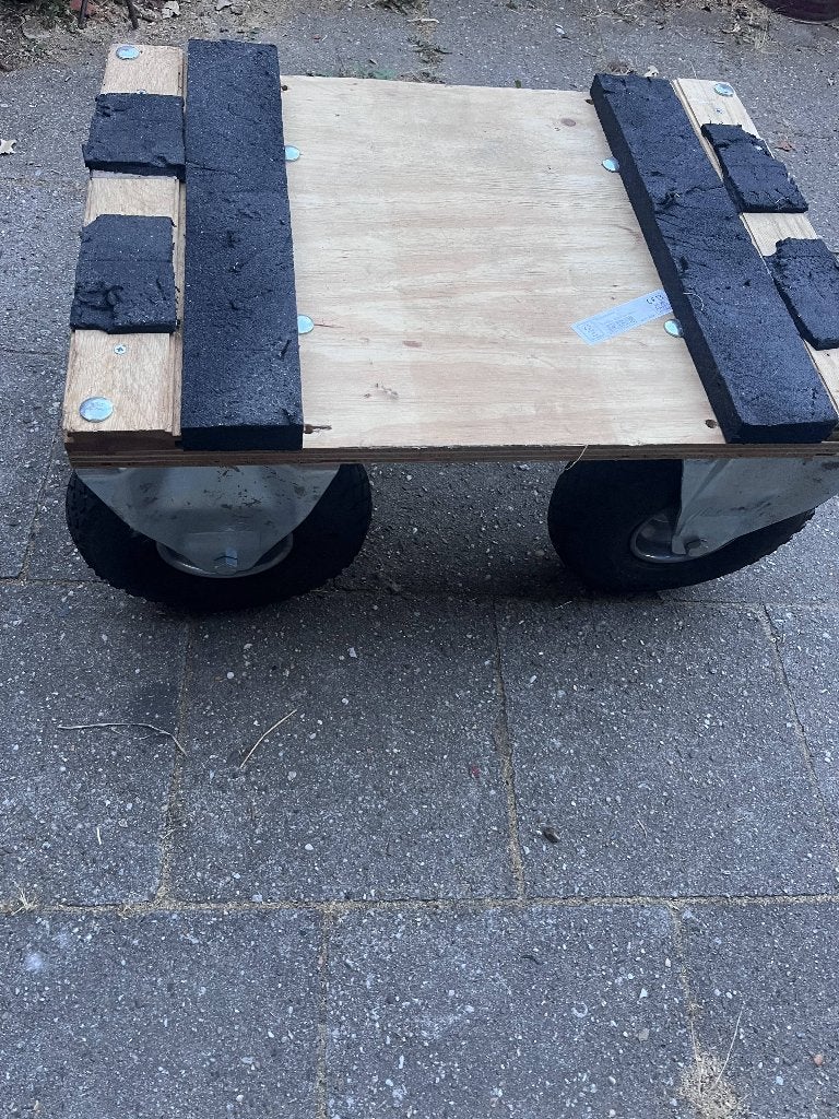 kar met 4 luchtbanden op bokwielen, 3.00-4 tot 600 kg, 100 liter of meer, Ophalen, Zo goed als nieuw, Overige typen