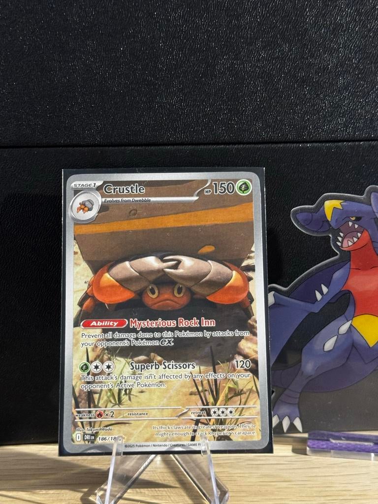 Crustle 186/182 Destined Rivals Pokémon Kaart, Ophalen of Verzenden, Zo goed als nieuw