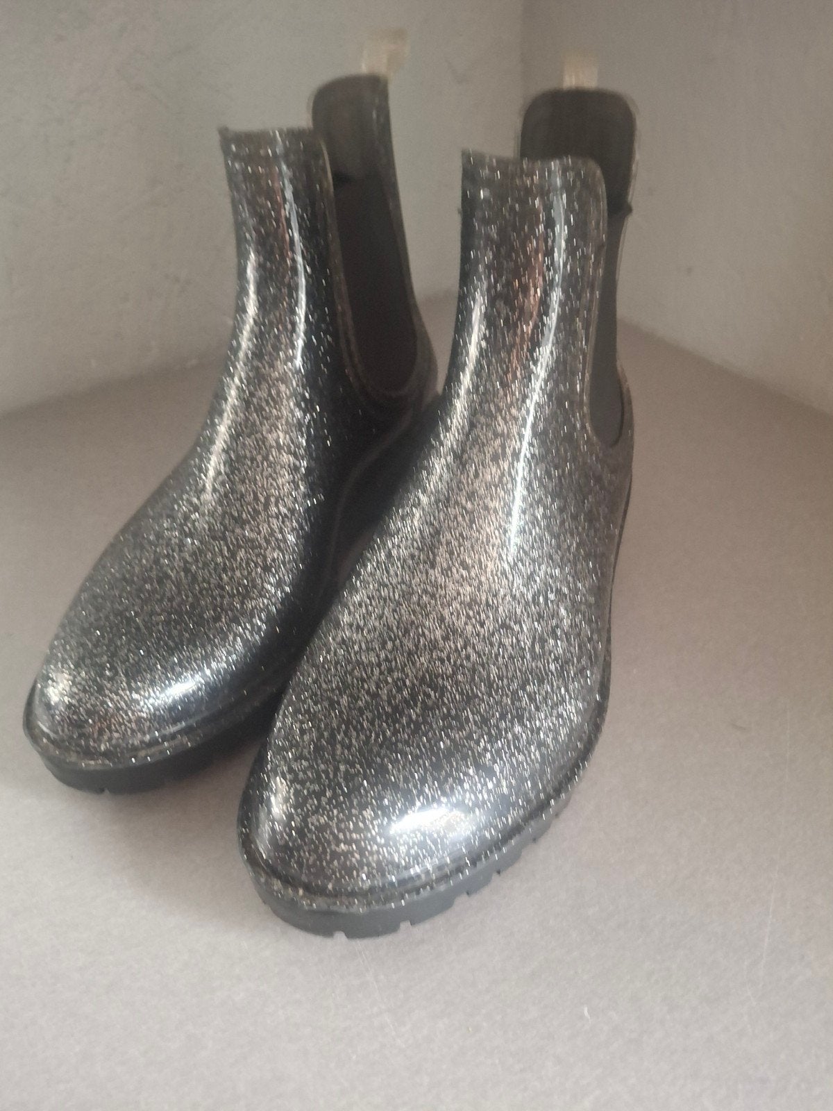 Glitter regenlaarzen - Maat 40, Overige kleuren, Lage of Enkellaarzen, Ophalen of Verzenden, Zo goed als nieuw
