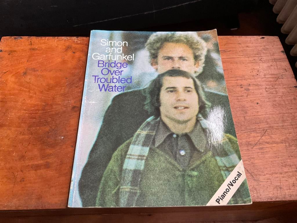 Simon and Garfunkel , Bridge over troubled water, bladmuziek, Muziek en Instrumenten, Bladmuziek, Ophalen of Verzenden, Zo goed als nieuw