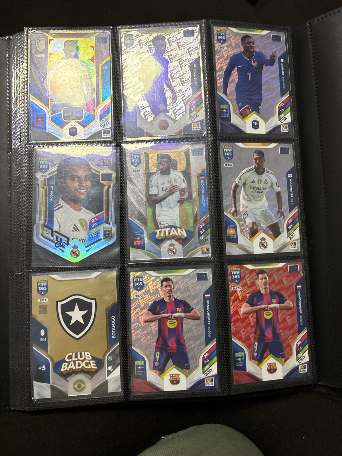 FIFA 365 Voetbalplaatjes Collectie - Diverse Spelers, Ophalen, Zo goed als nieuw, Buitenlandse clubs, Spelerskaart
