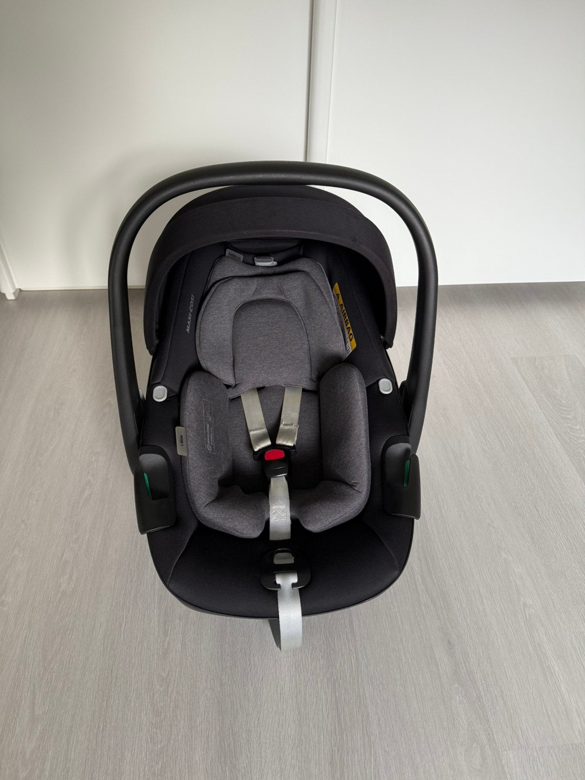 Maxi-cosi Pebble 360 met assesoires, Ophalen, Autogordel of Isofix, Zo goed als nieuw, 0 t/m 13 kg