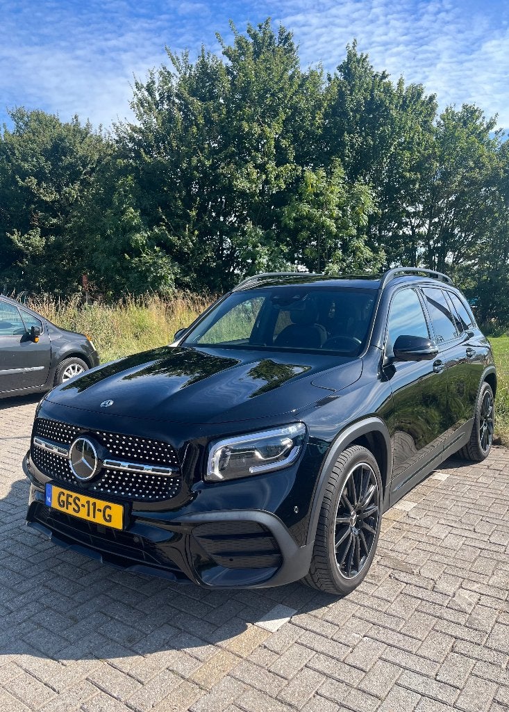 Mercedes-Benz GLB 250 224PK 8G-DCT 4MATIC 2020 Zwart, Auto's, Mercedes-Benz, Automaat, Zwart, 4 cilinders, 2000 kg