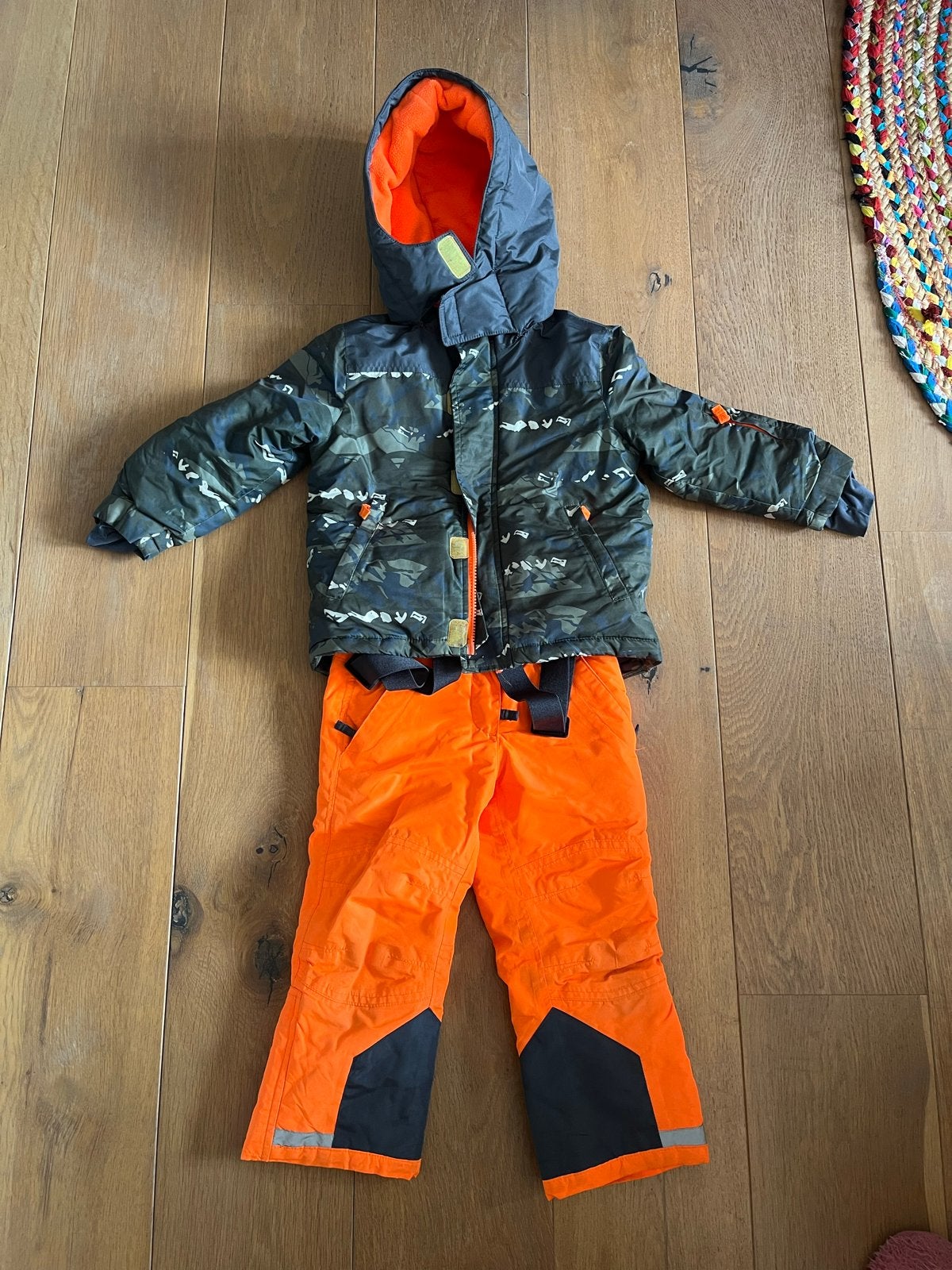 Ski-jas en skibroek set voor kinderen - Maat 98/104, Ophalen of Verzenden, Gebruikt, Jongen