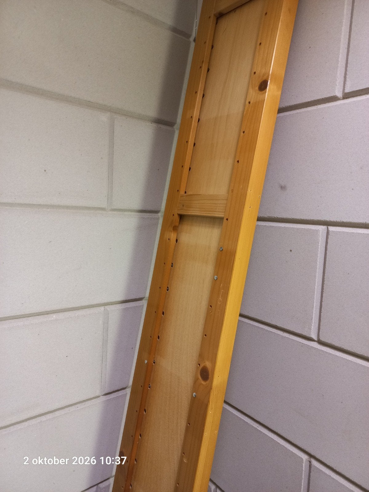 Lundia 20 cm x 208 cm, Ophalen, Met plank(en), Minder dan 50 cm, Gebruikt