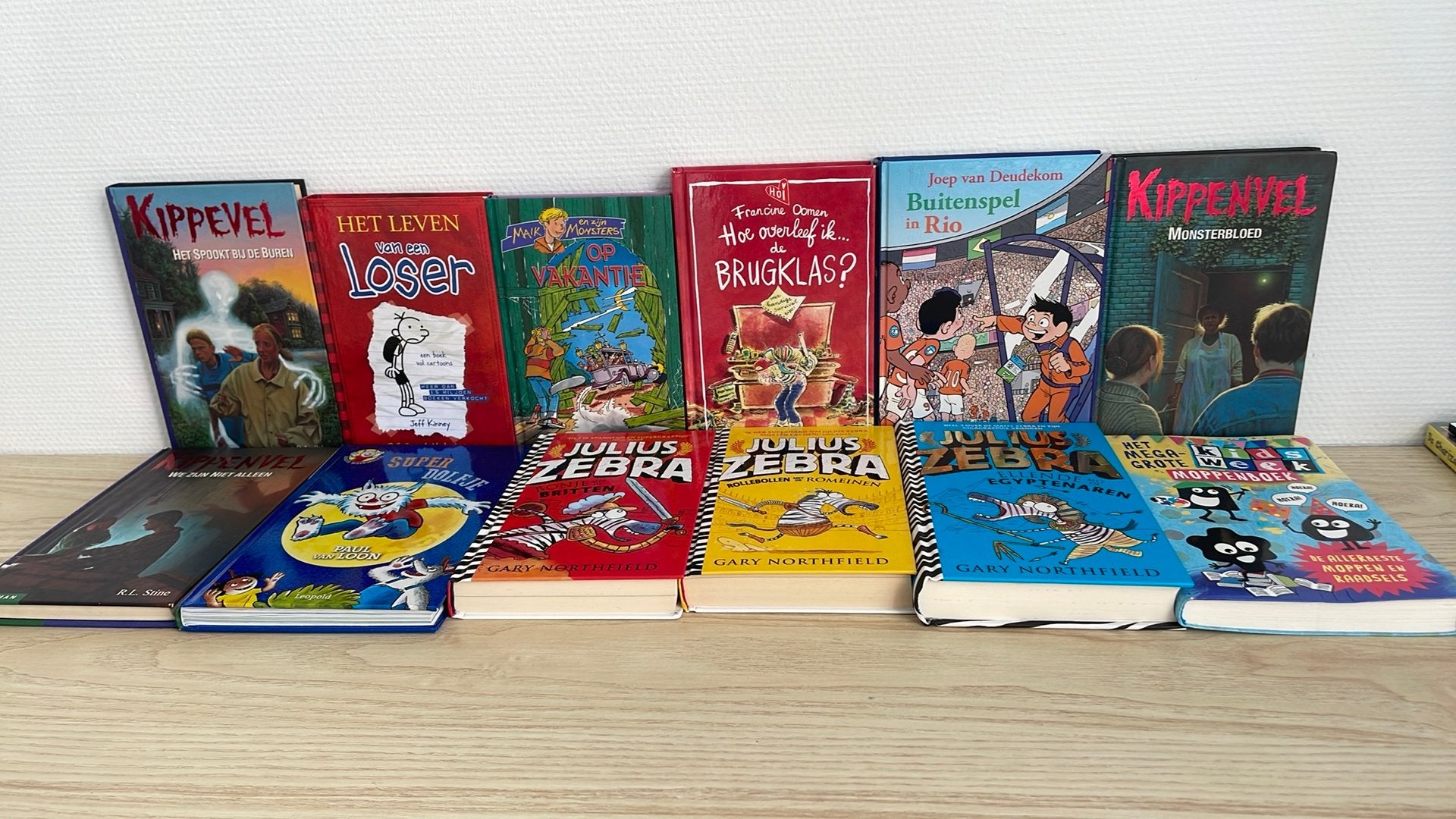 Leuke jeugdboeken o.a. series van Julius Zebra en dolfje, Ophalen, Nieuw