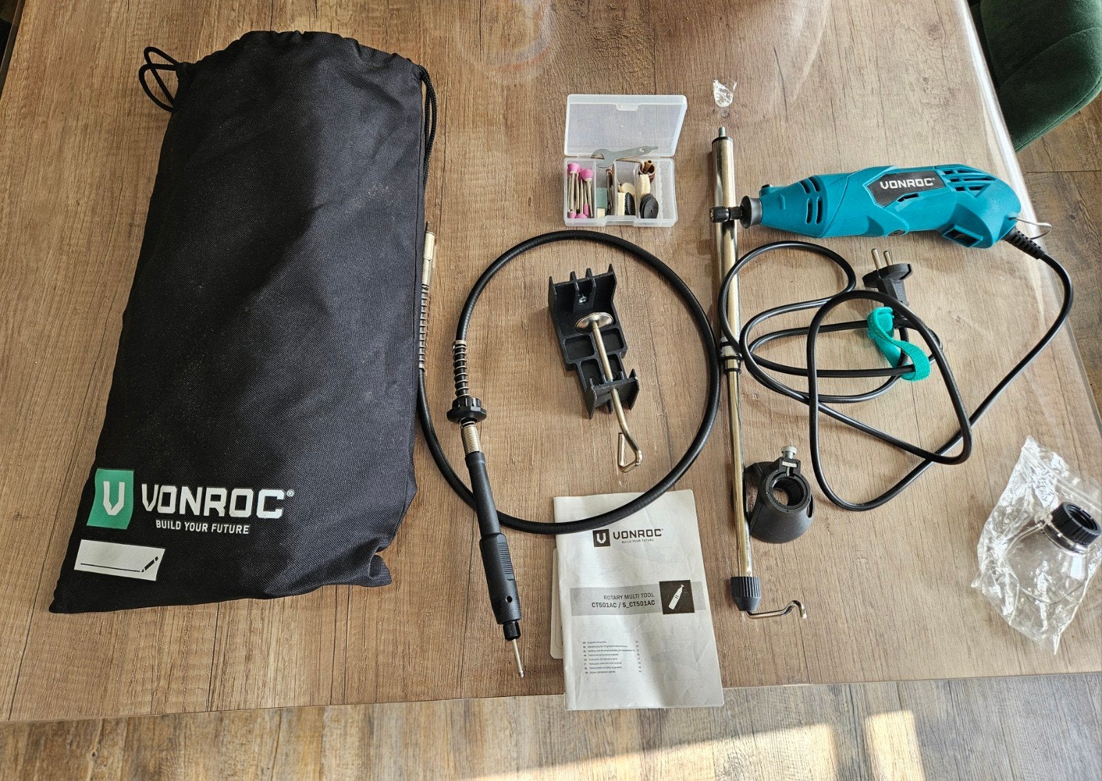 Vonroc Multitool Set S_CT501AC - Compleet & Veelzijdig, Ophalen of Verzenden, Zo goed als nieuw