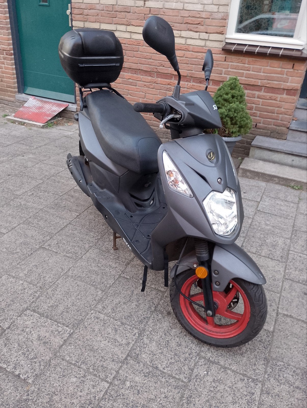 Sym Orbit 2 Snor Bj2015, Gebruikt, Ophalen of Verzenden, Benzine, 50 cc