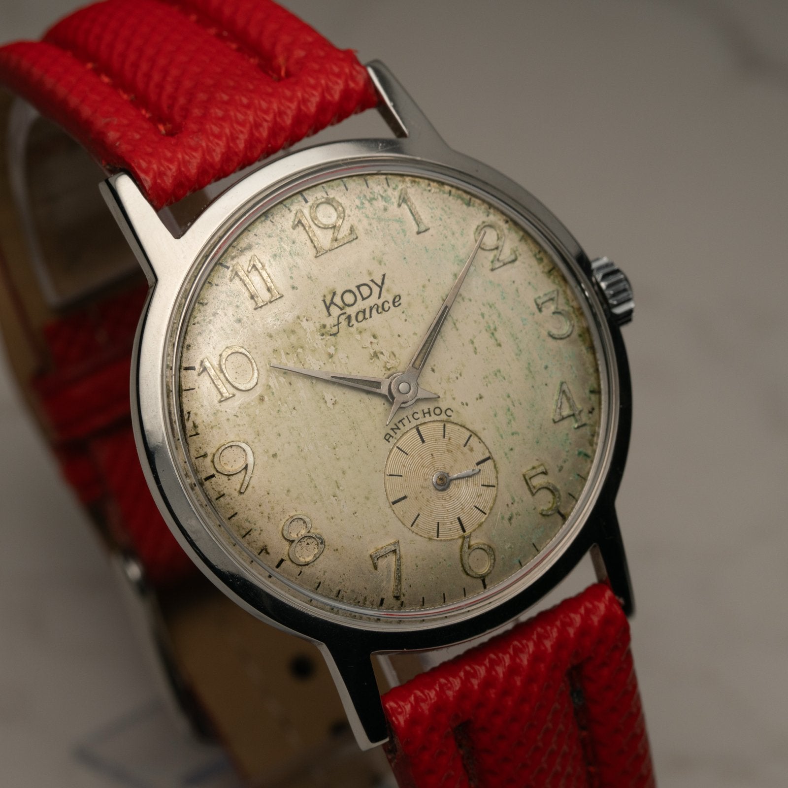 Vintage Kody France Antichoc Polshorloge met Rode Band, Overige merken, Staal, Met bandje, Polshorloge