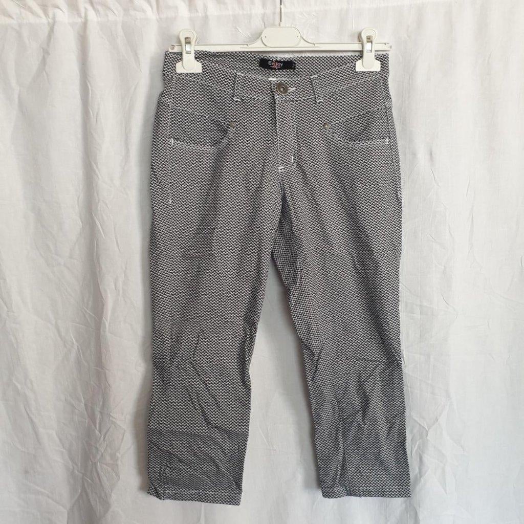 Leuke zwart witte 3/4e broek. Mt 36. Merk Enjoy, ., Zwart, Ophalen of Verzenden, Zo goed als nieuw