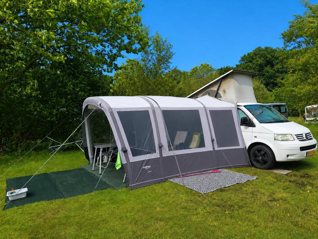 VANGO AIRAWAY CRUZ LOW opblaasbare busvoortent incl luifel, Caravans en Kamperen, Ophalen of Verzenden