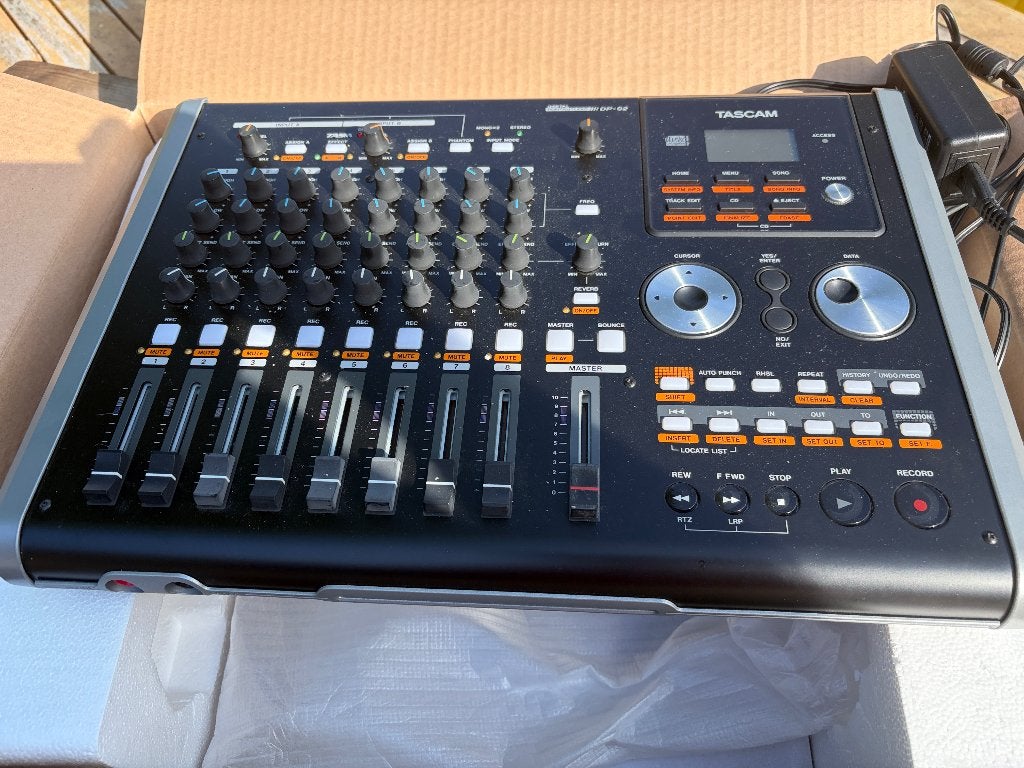 Tascam DP-02, Ophalen, Zo goed als nieuw, Audio