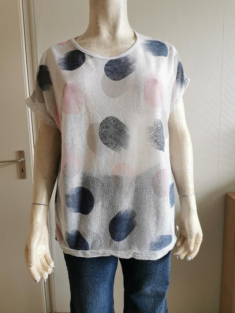 380.. zgan shirt maat 48 - 50 - 52 ??, Kleding | Dames, Grote Maten, Ophalen of Verzenden, Zo goed als nieuw, Overige kleuren