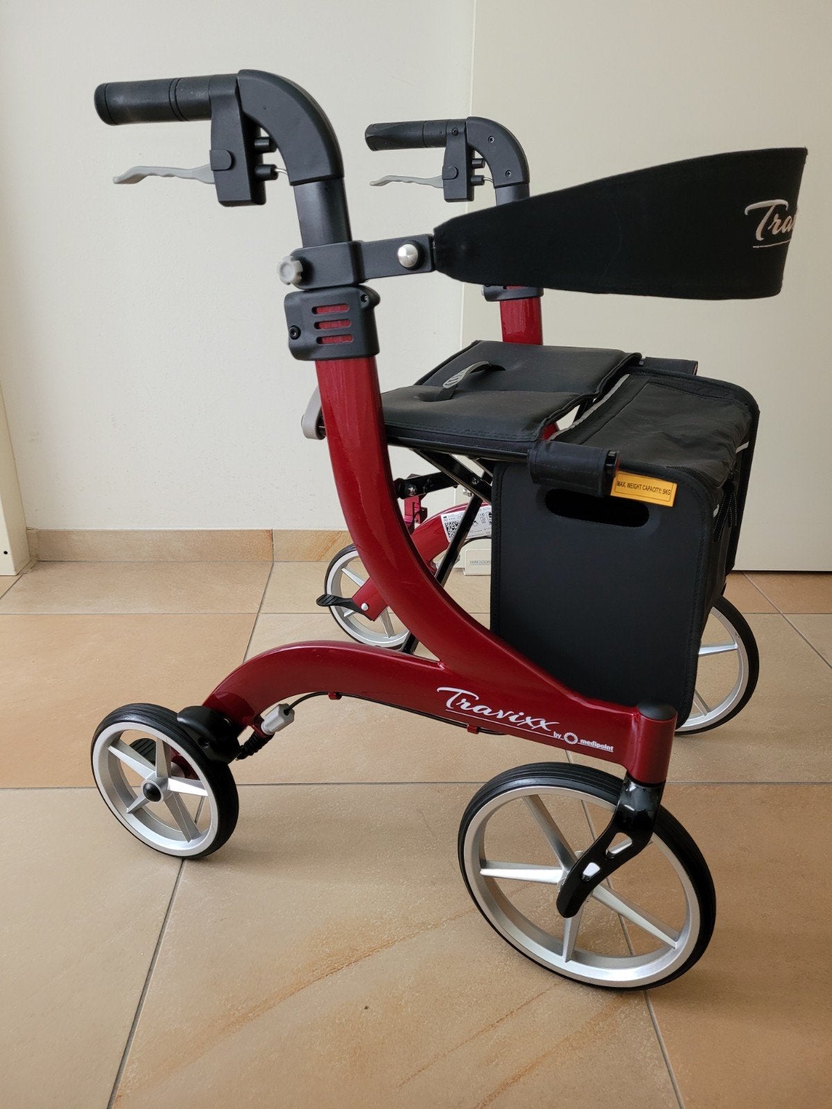 Rollator Travixx de Luxe maat  S, geen beschadigingen., Ophalen, Opvouwbaar, Zo goed als nieuw