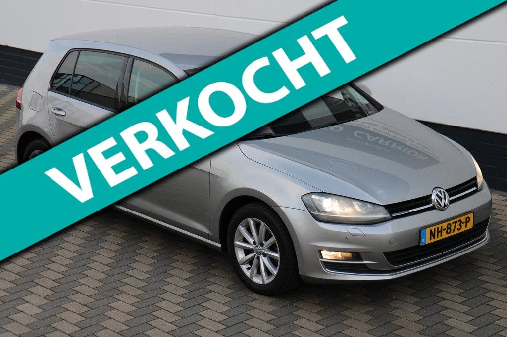 Volkswagen Golf 1.4 TSI Highline Carplay Xenon Dealer Ond !, Auto's, Voorwielaandrijving, Euro 5, Stof, Gebruikt