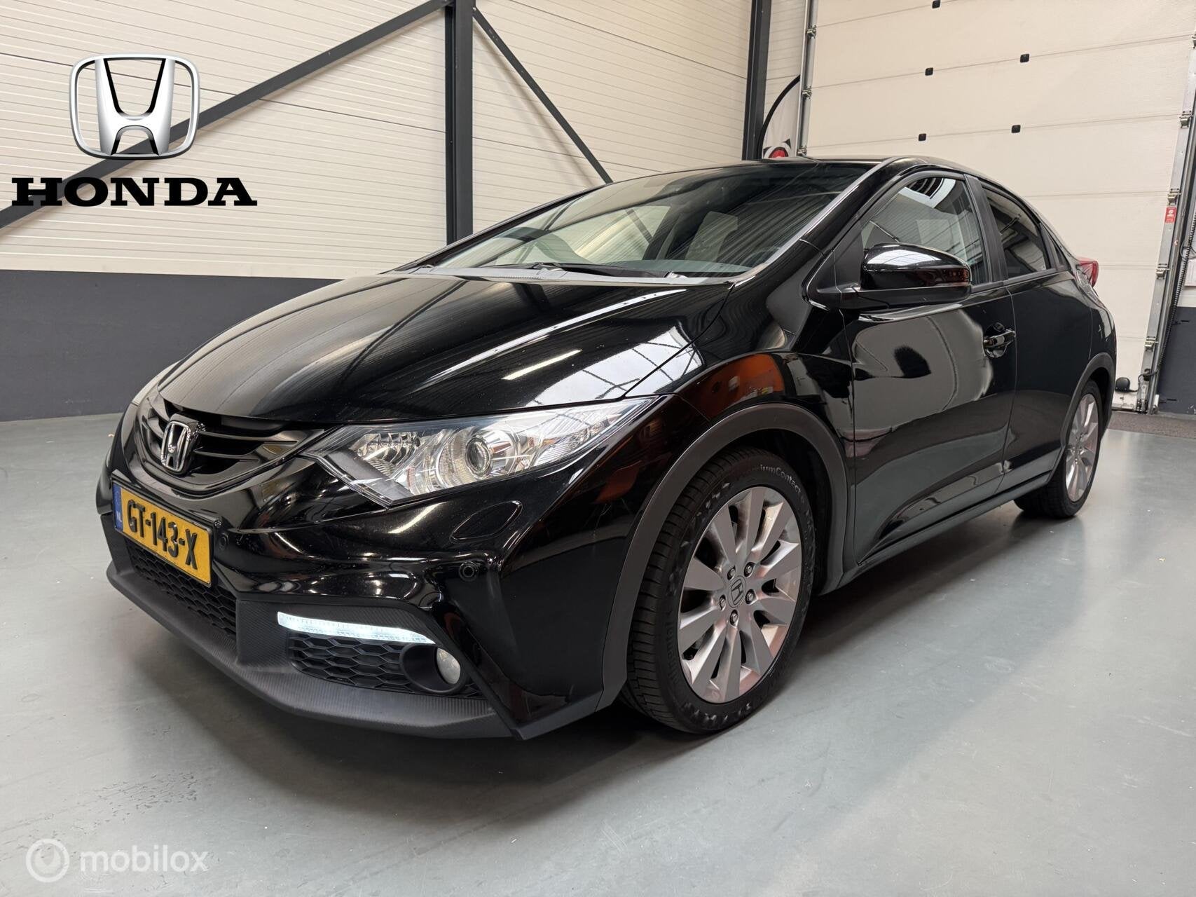 Honda Civic 1.6D 120PK Sport Navi|Leder|Cruise|Trekh, Auto's, Honda, Voorwielaandrijving, Euro 5, Zwart, 4 cilinders