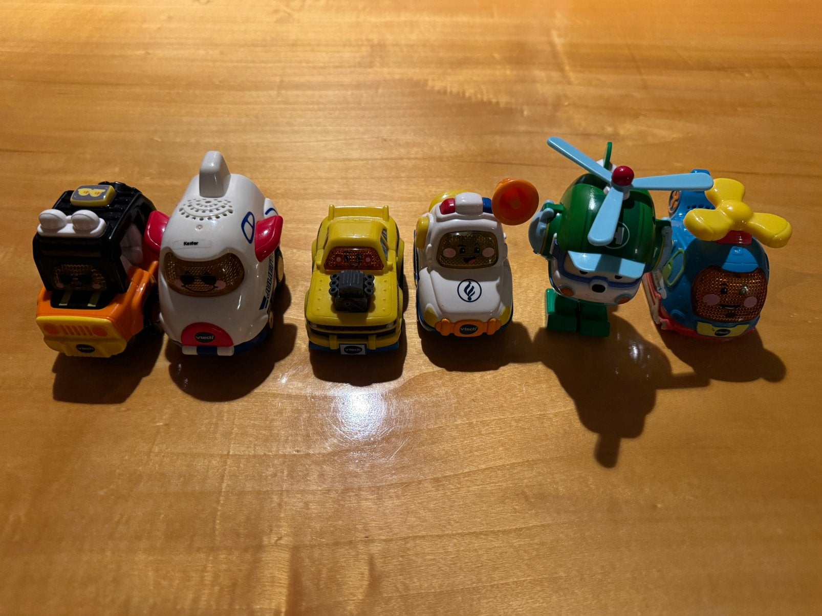 VTech Toet Toet auto’s en helicopters, Kinderen en Baby's, Ophalen of Verzenden, Zo goed als nieuw