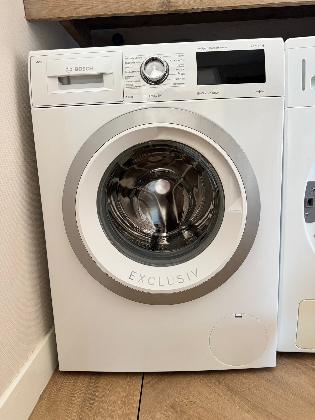 Bosch Serie 6 Wasmachine 8kg i-DOS Exclusiv EcoSilence Drive, Witgoed en Apparatuur, Ophalen, 1200 tot 1600 toeren, 8 tot 10 kg