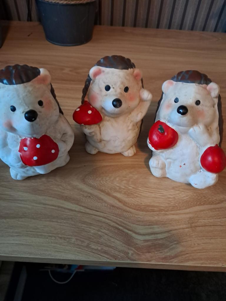 3 egeltjes, Ophalen