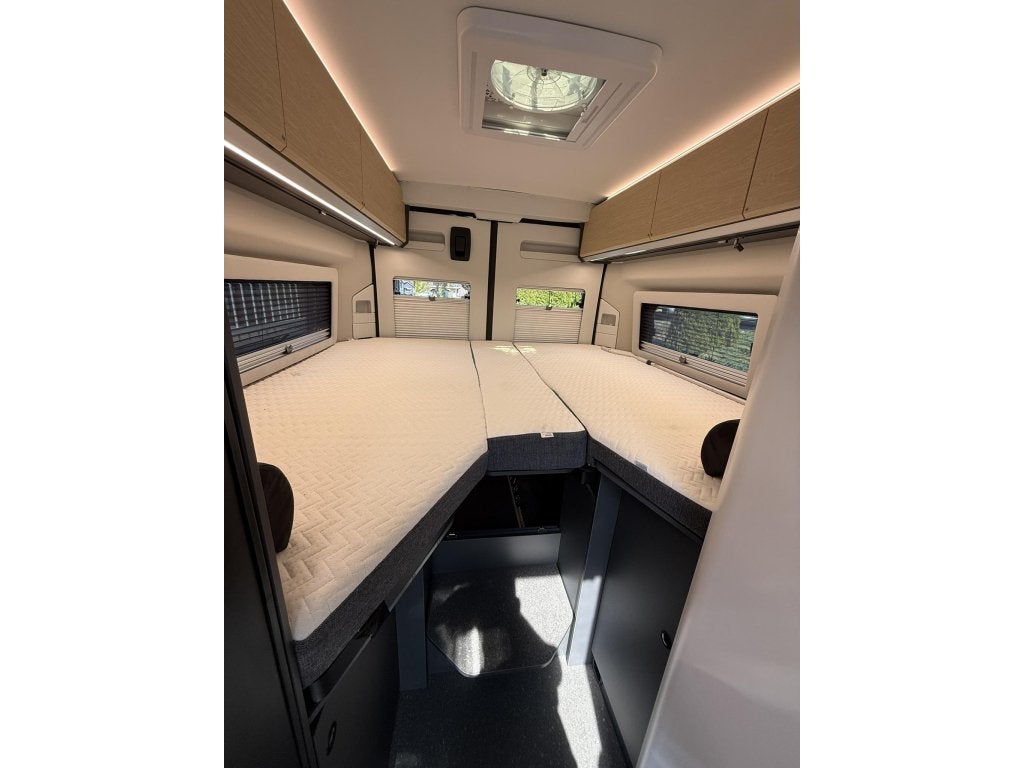 Adria Twin Supreme 640 SLB - 2026 - Buscamper 1e NL eigenaar, Caravans en Kamperen, Campers, Automaat, Fiat, Tot en met 2, 6 tot 7 meter