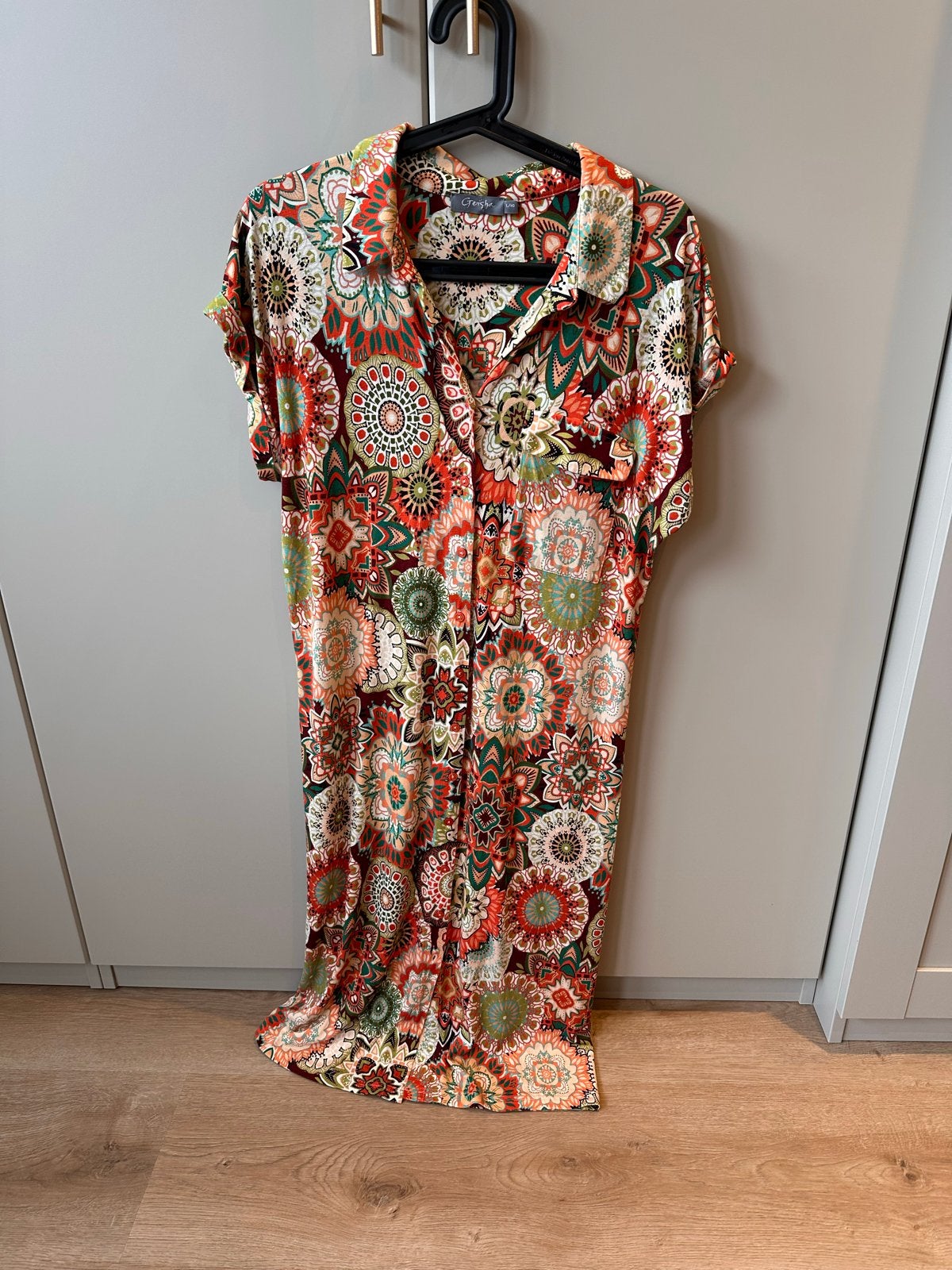 Geisha jurk met kleurrijke print, maat L, Ophalen of Verzenden, Maat 42/44 (L), Overige kleuren, Boven de knie