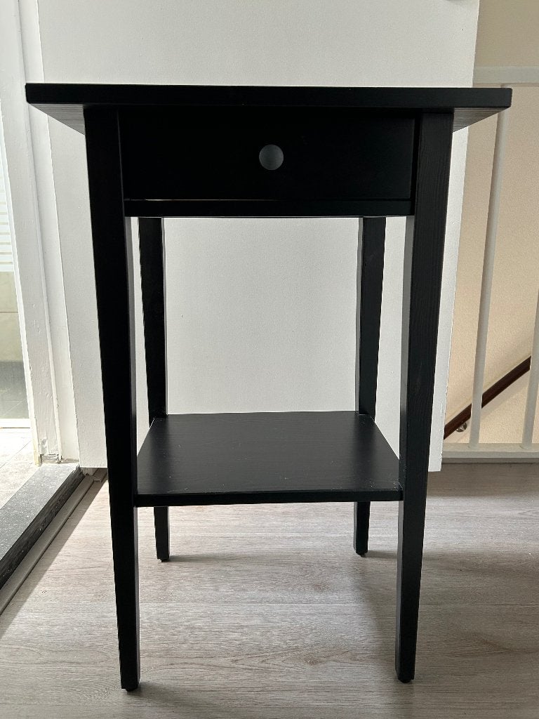 IKEA Hemnes nachtkastje, Ophalen, Minder dan 45 cm, 55 tot 70 cm, Zo goed als nieuw