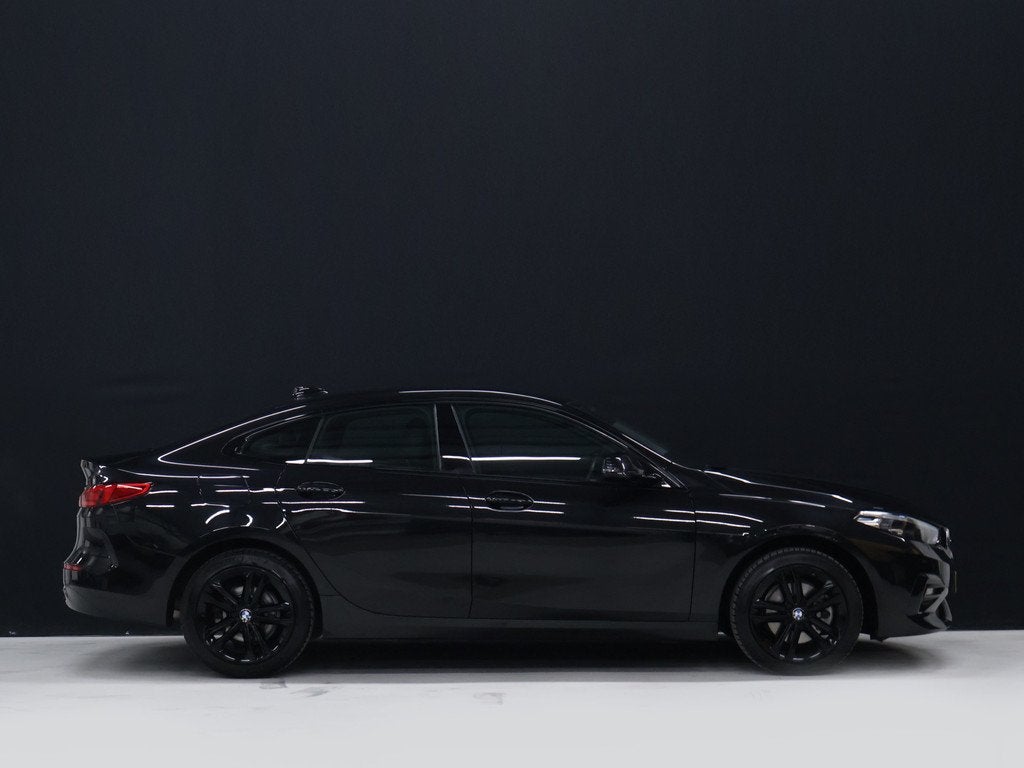 BMW 2 Serie Gran Coupé 218i High Executive [STOELVERWARMING, Auto's, BMW, 136 pk, Gebruikt, 1350 kg, Automatische klimaatregeling