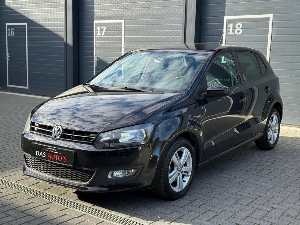 Volkswagen Polo 1.2 Match |Cruise|PDC|Stoelvrw|Clima|, Voorwielaandrijving, Bluetooth, Zwart, Leder en Stof