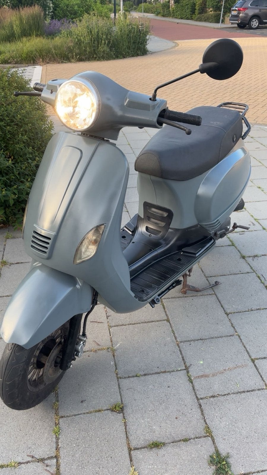 Scooter tekoop! Moet weg, Fietsen en Brommers, Gebruikt, Benzine, Ophalen, Overige merken