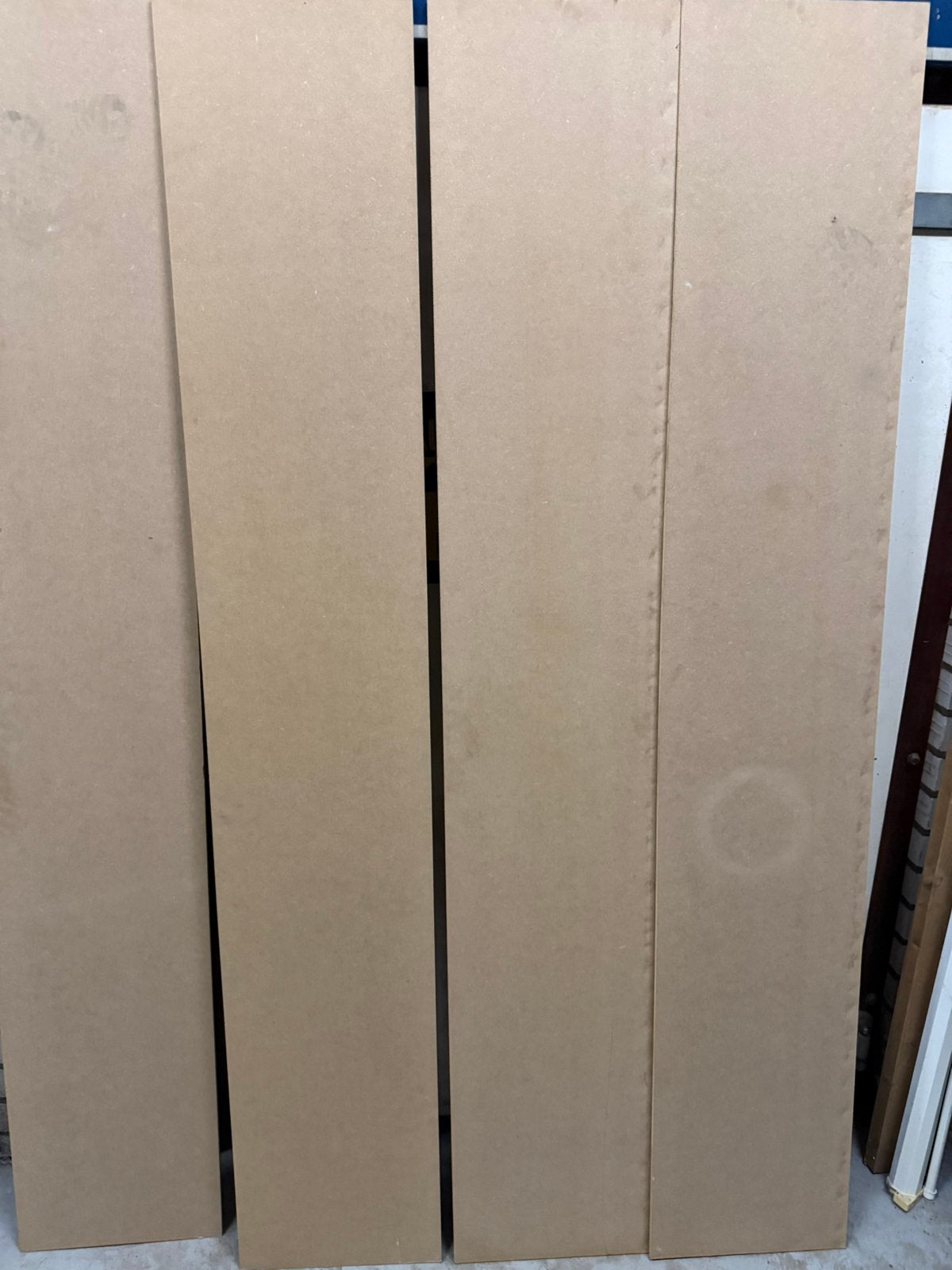 4 mdf platen maten zie foto’s  Prijs is voor alle 4 samen, Doe-het-zelf en Verbouw, Ophalen, Minder dan 25 mm, Zo goed als nieuw