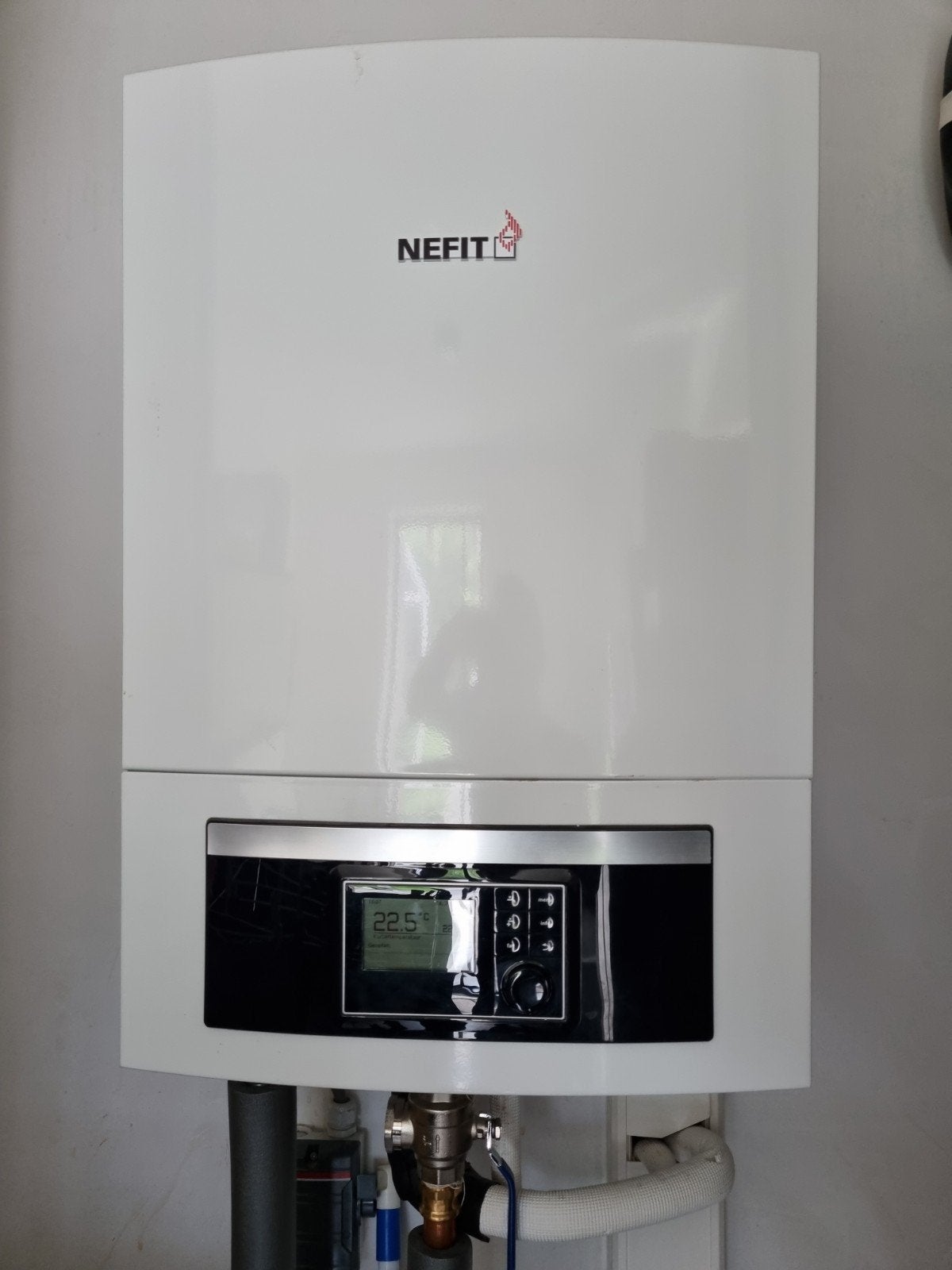 Nefit EnviLine IDU Split 2-6 E Warmtepomp (10 kW), Ophalen, 3 snelheden of meer, Energieklasse A of zuiniger, 100 m³ of groter