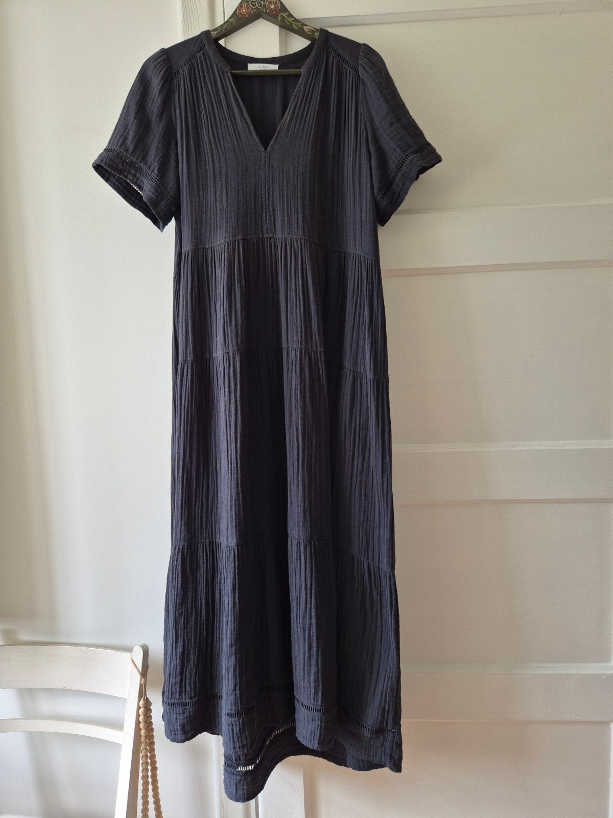 Zomerjurk By Bar mt M (kan ook L), Kleding | Dames, Jurk, Ophalen of Verzenden, Grijs, Gedragen