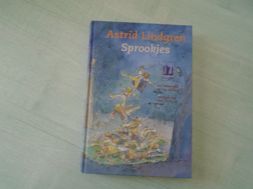 sprookjes, astrid lindgren, Boeken, Ophalen of Verzenden, Zo goed als nieuw, Astrid Lindgren, Fictie algemeen
