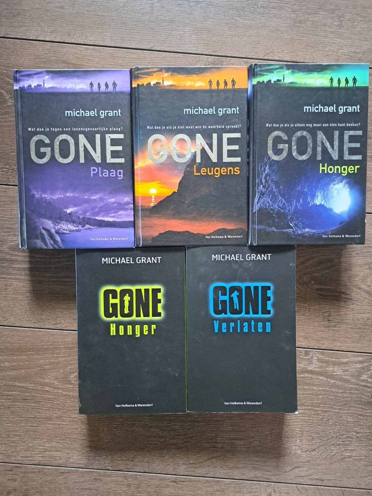 Michael Grant - Gone serie (5 boeken), Ophalen of Verzenden, Gelezen, Michael Grant
