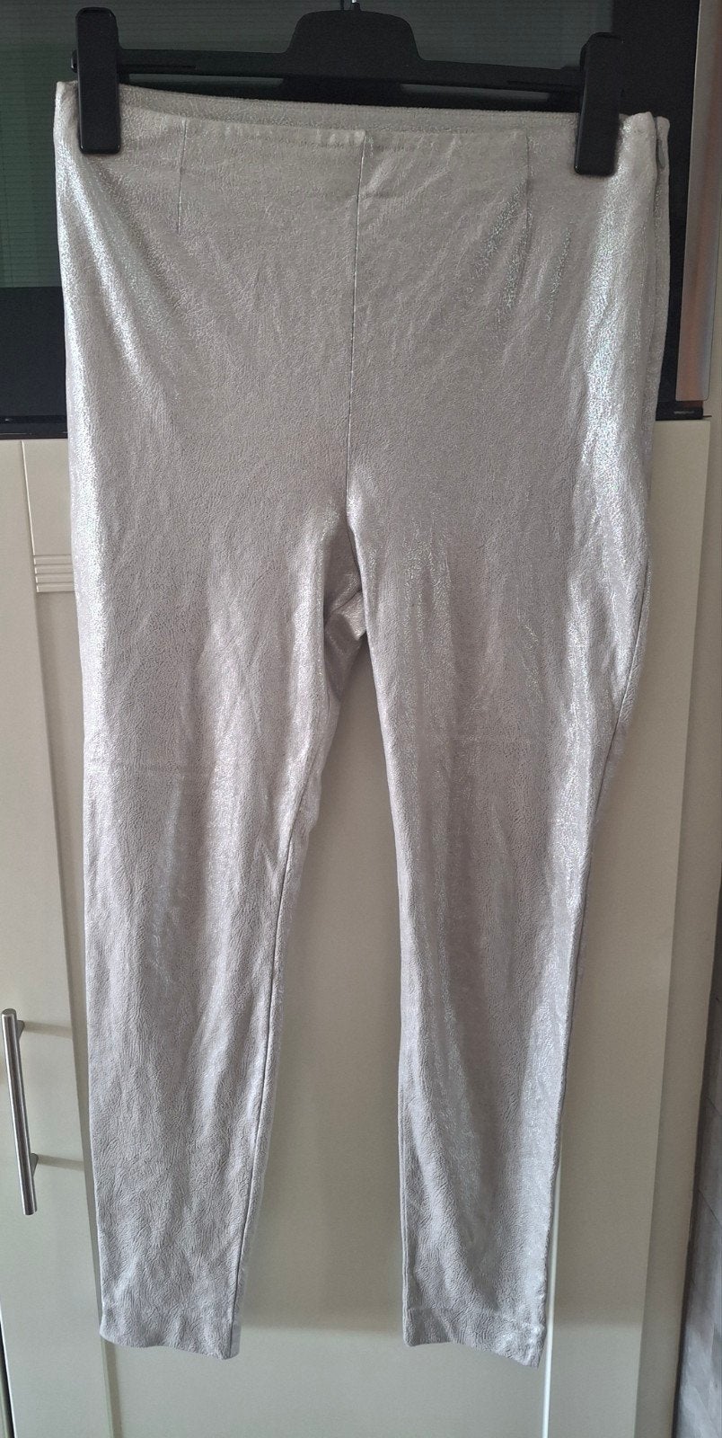 Broek/legging zilver mt 40 carnaval Vastenavend festival, Legging, H&M, Overige kleuren, Maat 40/42 (M)