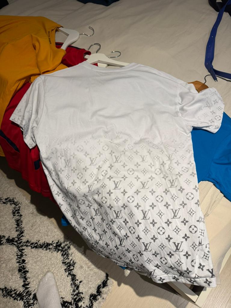 Louiviton shirtje nep, Ophalen of Verzenden, Maat 56/58 (XL)