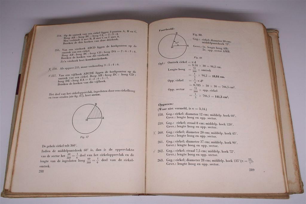 Hulpvakken voor de Elektrotechniek [1955] — Leerboek V.EV, Ophalen of Verzenden, Gelezen, Bouwkunde