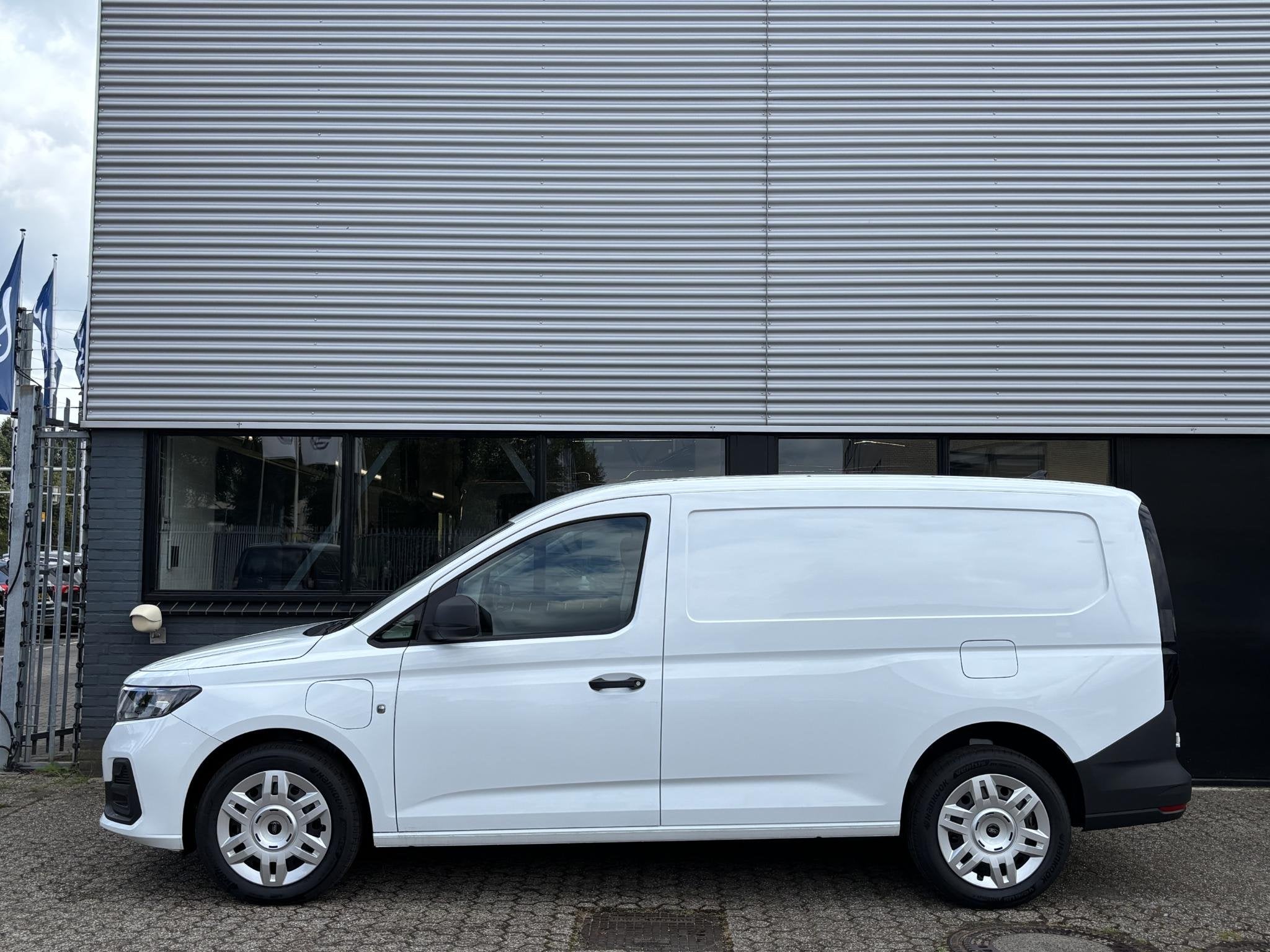 Ford Transit Connect 1.5 EcoBoost PHEV L2 Trend | Laadschot, Auto's, 1498 cc, Euro 6, 4 cilinders, 150 pk