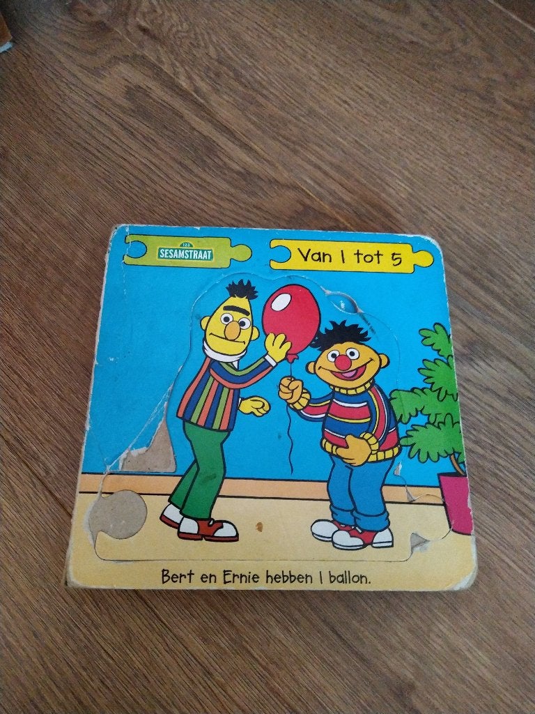 Kartonnen puzzel boek sesamstraat - 1 tot 5, Ophalen of Verzenden, Gelezen