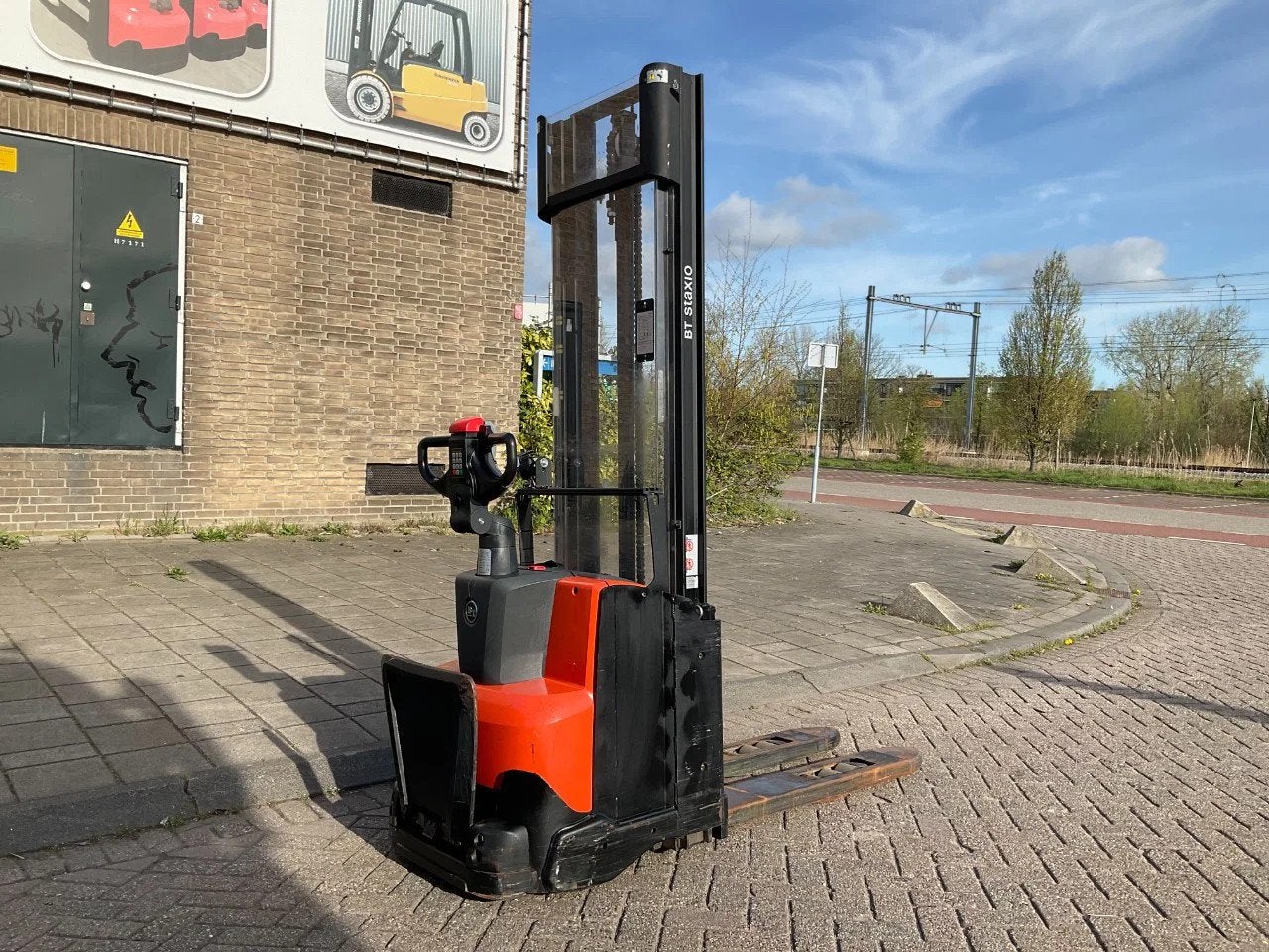 BT SWE120L 1200KG 3.70METER STAPELAAR / HEFTRUCK